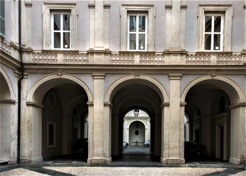 Dziedziniec Palazzo Pamphilj