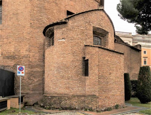 San Giovanni Baptistery, outer view of the Chapel of St. John the Baptist