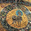 Baptysterium San Giovanni, kaplica św. Jana Ewangelisty, sklepienie, mozaiki z V w., część centralna ukazująca Baranka Bożego
