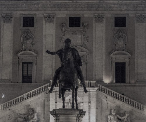 Posąg konny cesarza Marka Aureliusza, kopia, plac kapitoliński