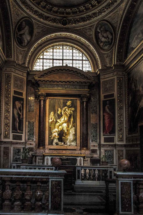 Church of Il Gesù, Chapel of the Passion of Christ (Cappella della Passione), in the altar The Deposition – Safet Zec
