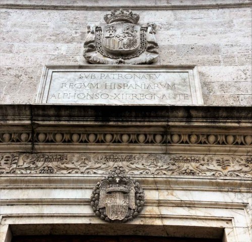 Lintel of the Church of San Pietro in Montorio with coats of arms of Roman Catholic kings (Ferdinand II and Isabella  of Castile), on the top  King Alfonso XII