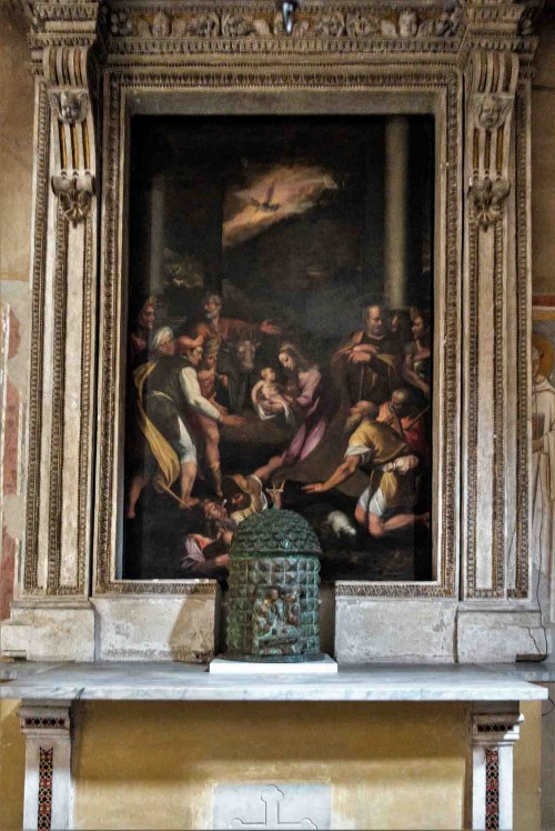 Basilica of Santi Quattro Coronati, Adoration of the Shepherds, painting and altar from the end of the XVI century