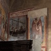Santi Quattro Coronati, ściana lewej nawy, Okręt Kościoła i nieznany święty, freski z  XIV w.