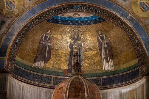 Apse in the Basilica of Sant’Agnese fuori le mura, St. Agnes between Pope Honorius I and Pope Gregory the Great