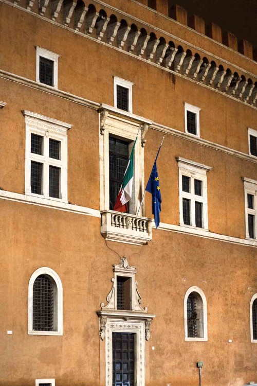 Palazzo Venezia od strony Piazza Venezia, balkon Mussoliniego