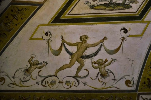 Groteski w sali Apollina, zamek Sant'Angelo