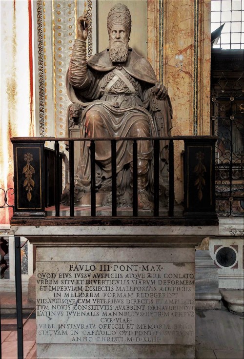 Statue of Pope Paul III, Church of Santa Maria in Araceoli