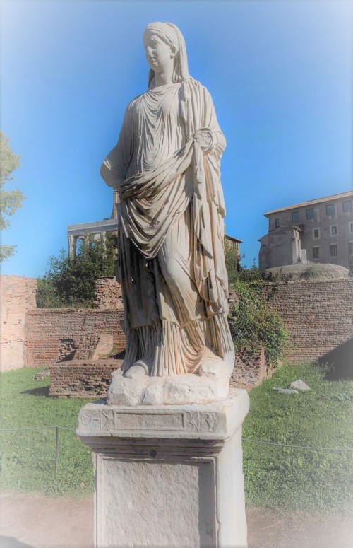House of the Vestals at the Temple of Vesta – statue of one of the Vestals