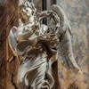 Gian Lorenzo Bernini, figure of an angel with the crown of thorns in the Church of Sant’Andrea delle Fratte