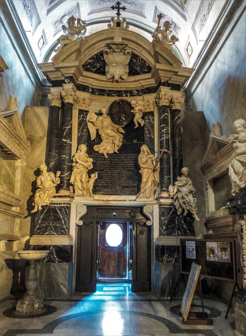 Carlo Rainaldi, pomnik nagrobny kardynała Bonellego w bocznym wejściu do bazyliki Santa Maria sopra Minerva