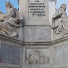Kolumna Niepokalanego Poczęcia, posągi Mojżesza (Ignazio Jacometti) i Dawida (Adamo Tadolini)