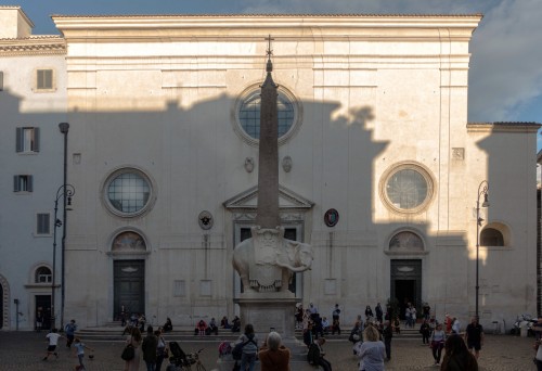 Façade of the Basilica of Santa Maria sopra Minerva
