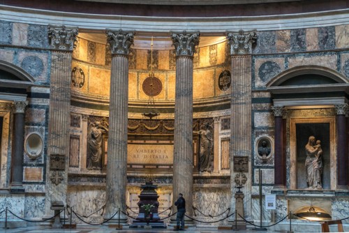 Panteon, wnętrze