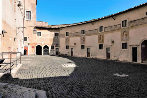 Courtyard of Alexander VI in the Castle of the Holy Angel