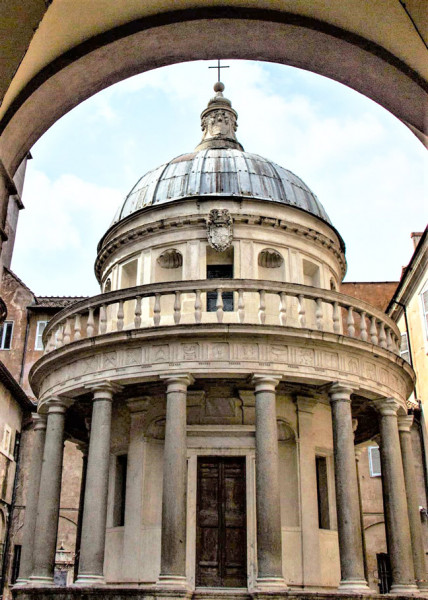Tempietto at the Church of San Pietro in Montorio, design by Donato Bramante