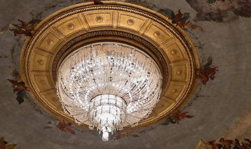 Teatro dell'Opera di Roma, chandelier