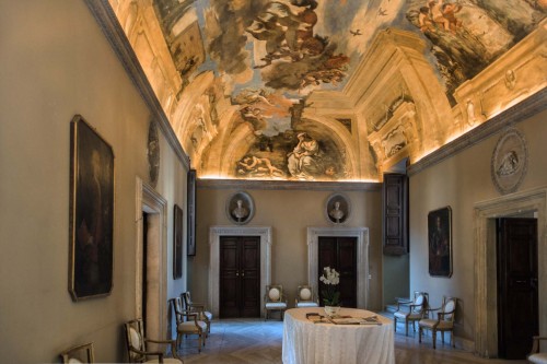 Casino Ludovisi, Sala dell'Aurora z malowidłem Guercina