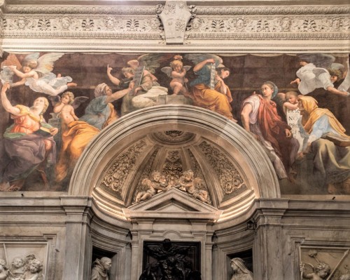 Kaplica Chigi, po lewej domniemany portret Imperii, kościół Santa Maria della Pace