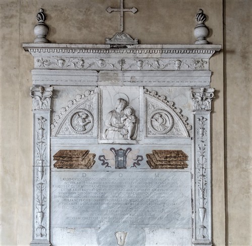 Imperia’s tombstone (since XVII that of Cannon Luigi Guidiccini), Church of San Gregorio Magno
