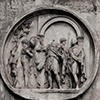Łuk triumfalny cesarza Konstantyna Wielkiego, jeden z medalionów ukazujący cesarza Hadriana wśród dworzan