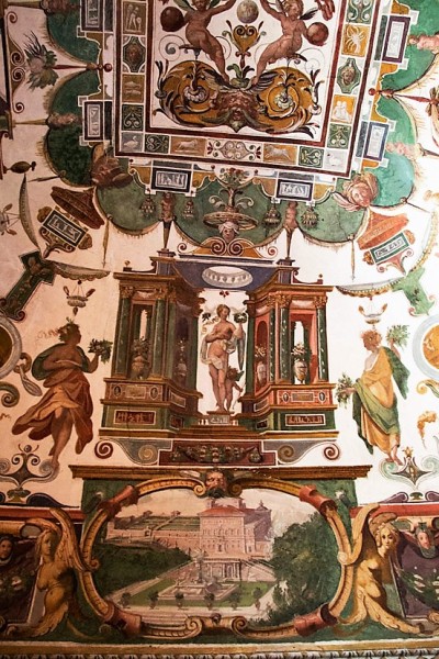 Villa Medici, studiolo of Cardinal Ferdinand de Medici, decorations by Jacopo Zucchi