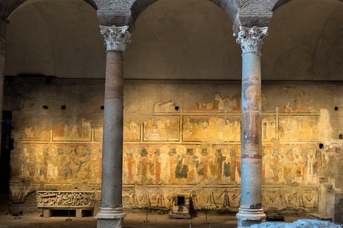 Series of paintings depicting popes in the Church of Santa Maria Antiqua