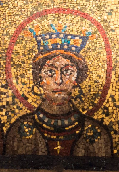 Image of a noble family lady from the IXth century (one of the saints) - mosaic in the Basilica of S. Prassede