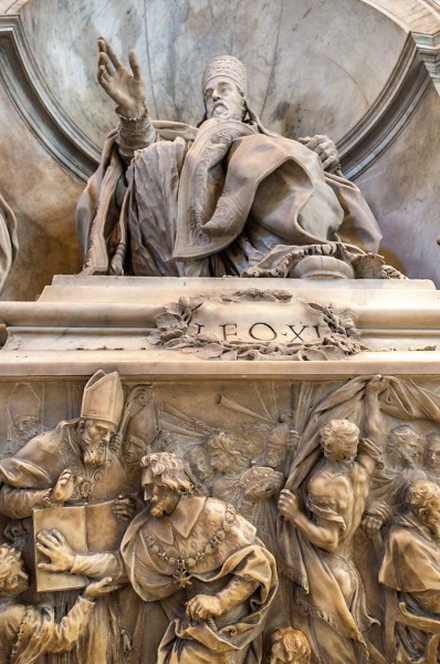 Pomnik nagrobny papieża Leona XI, Alessandro Algardi, bazylika San Pietro in Vaticano