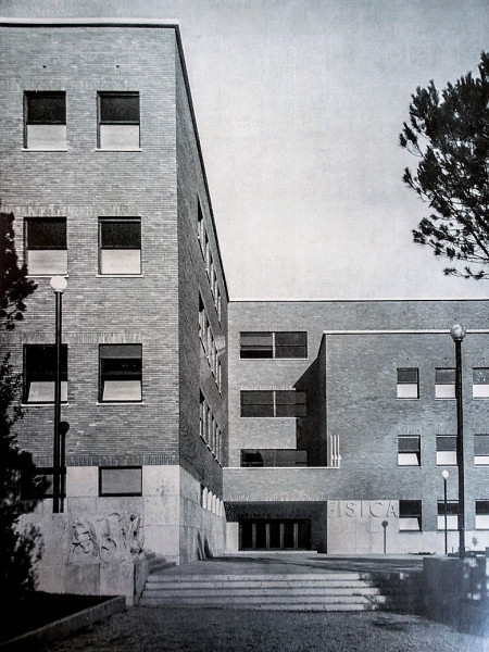 Wejście do Instytutu Fizyki, kompleks uniwersytecki La Sapienza, Architettura (numero speziale), 1935