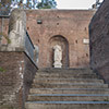 Wejście do parku (willa Aldobrandini) od strony via Mazzarino 11