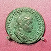 Moneta rzymska z wizerunkiem cesarza Konstantyna