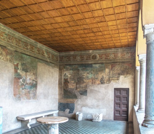 Casina of Cardinal Bessarion, frescoes in the loggia
