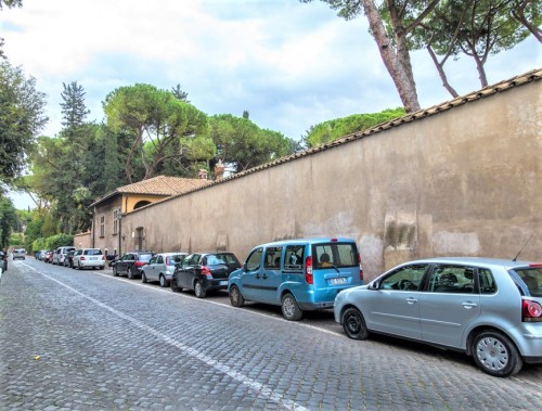 Mur i fasada podmiejskiego domu kardynała Bessariona (Casina di Bessarione), via di Porta S. Sebastiano