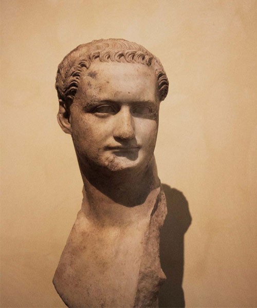 Domicjan, popiersie, Musei Capitolini