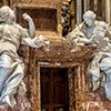 Pietro Bracci, nagrobek papieża Benedykta XIV, fragment, personifikacje Boskiej Mądrości i Bezinteresowności, bazylika San Pietro in Vaticano