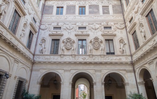 Palazzo Spada, dziedziniec