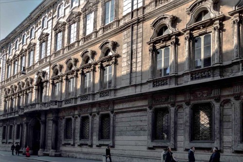 Palazzo Doria Pamphilj, fasada pałacu od strony via del Corso