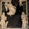Ercole Ferrata, tombstone of cardinal Bonelli, two angels supporting the tondo of the deceased, Basilica of Santa Maria sopra Minerva