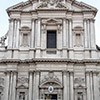 Ercole Ferrata,  posągi dwóch świętych i anioła w zwieńczeniu fasady bazyliki Sant’Andrea della Valle