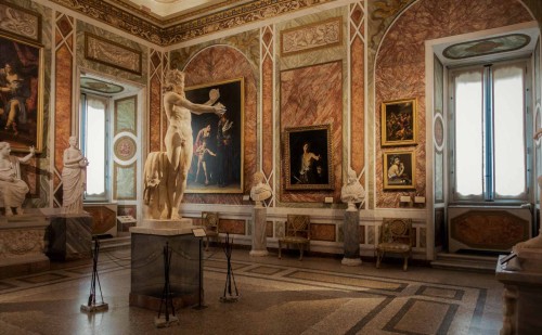 Sala Caravaggia z obrazem Dawid z głową Goliata, Galleria Borghese