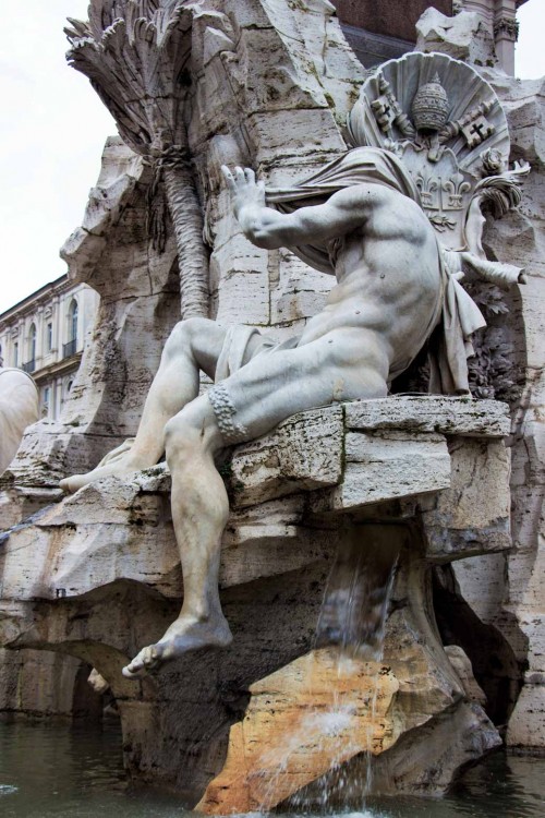Fontana dei Quattro Fiumi, personification of the Nile River, Cosimo and Giacomo Antonio Fancelli