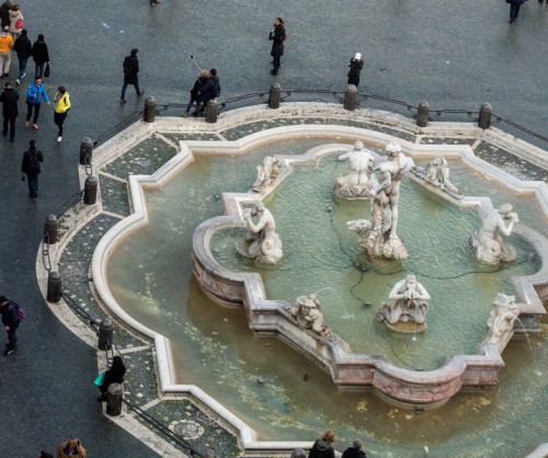 Fontana del Moro, Giacomo della Porta i Gian Lorenzo Bernini